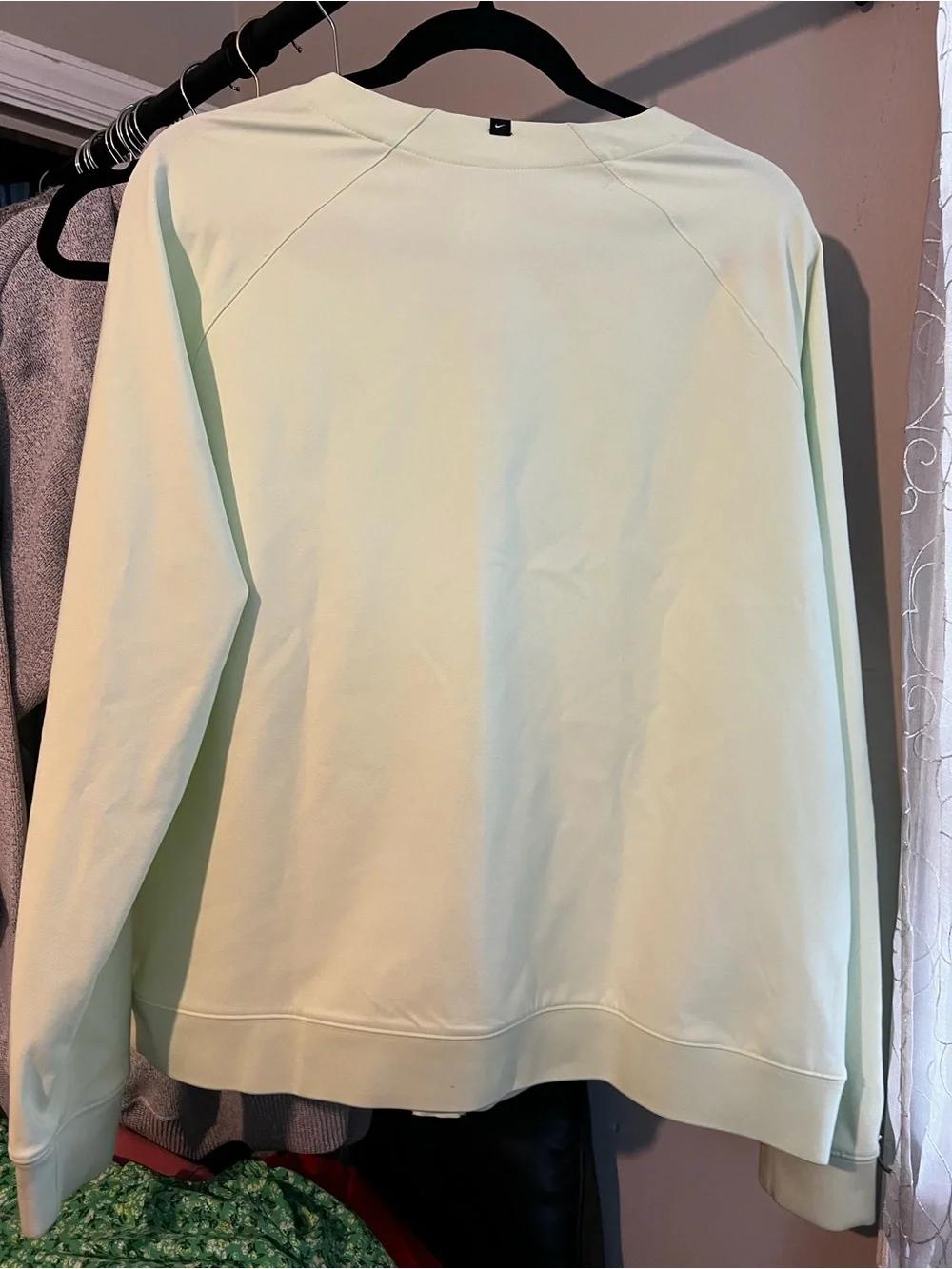 Nike women’s lightweight